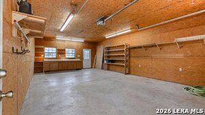 Building Photo - 10808 Dedeke Dr