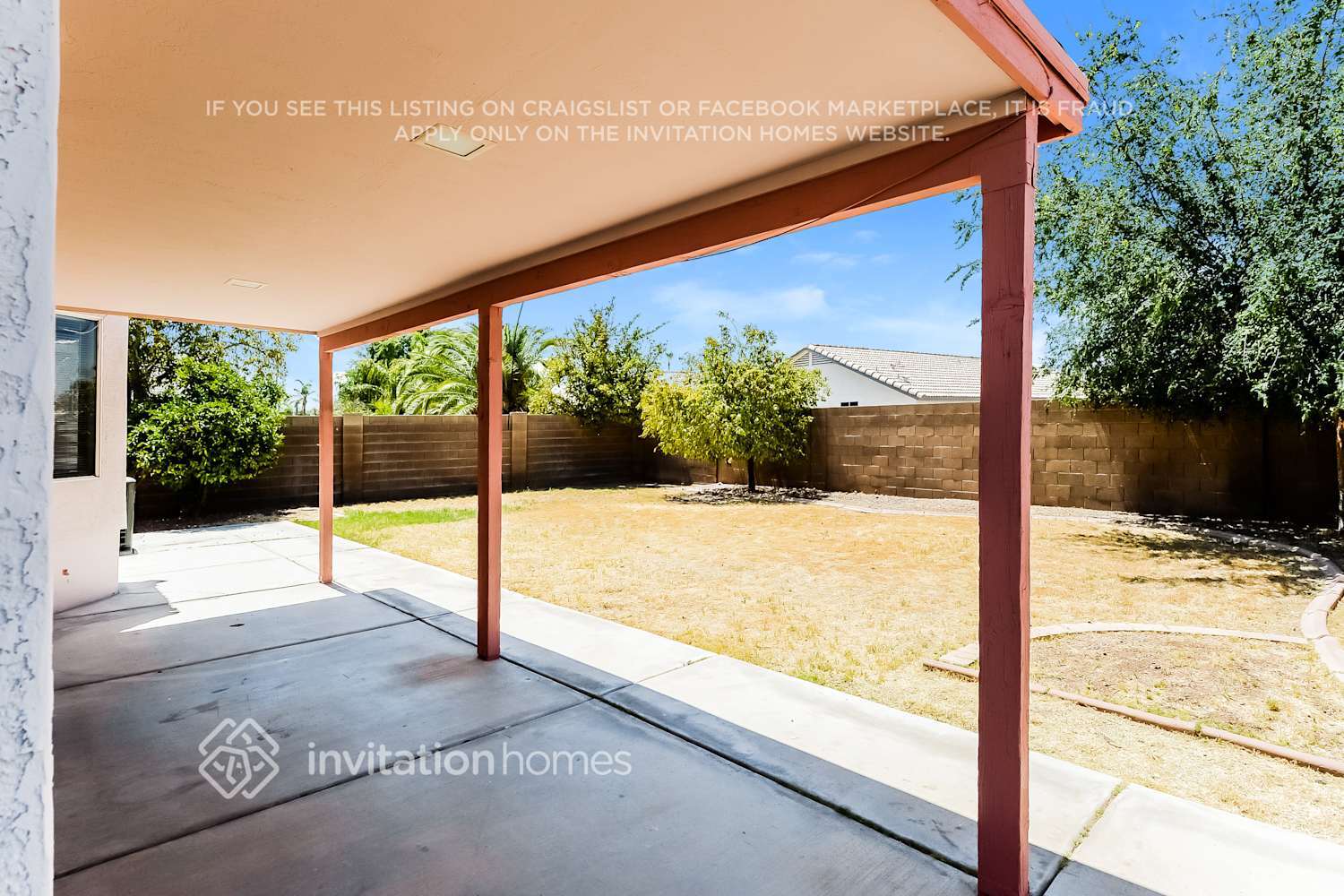 Building Photo - 687 W Country Estates Ave