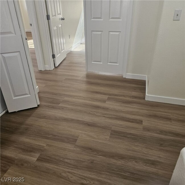 Building Photo - 8233 Amphora St