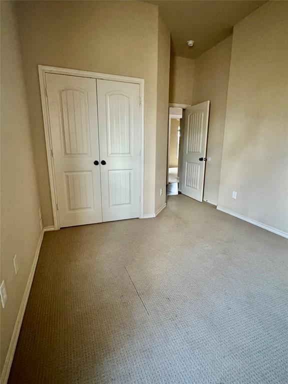 Building Photo - 3000 Whisper Oaks Ln