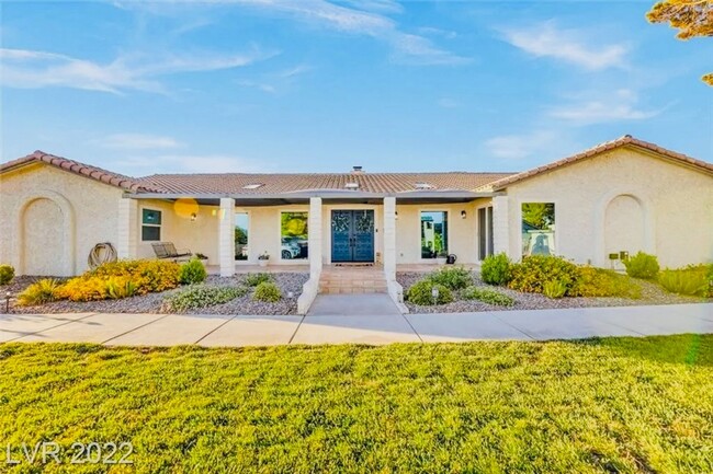 Primary Photo - COMING SOON: Single Story 5 Bd, 4 Bth, Inc...