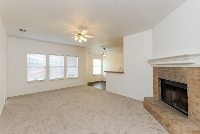 Building Photo - 101 Kennedy Dr