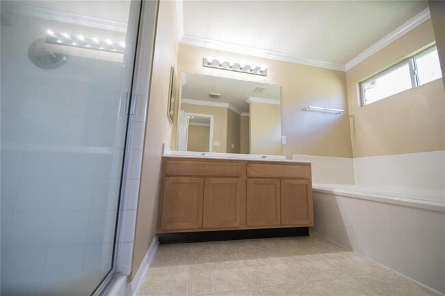 Building Photo - 3714 Liberty Square Trail