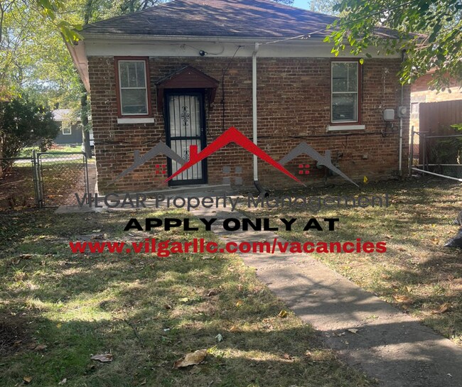 Building Photo - A diamond in the rough …. 2 large bedrooms...