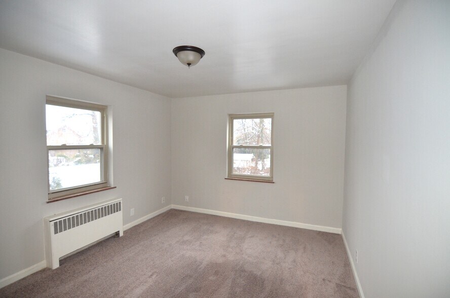 Building Photo - 6717 Belkenton Ave
