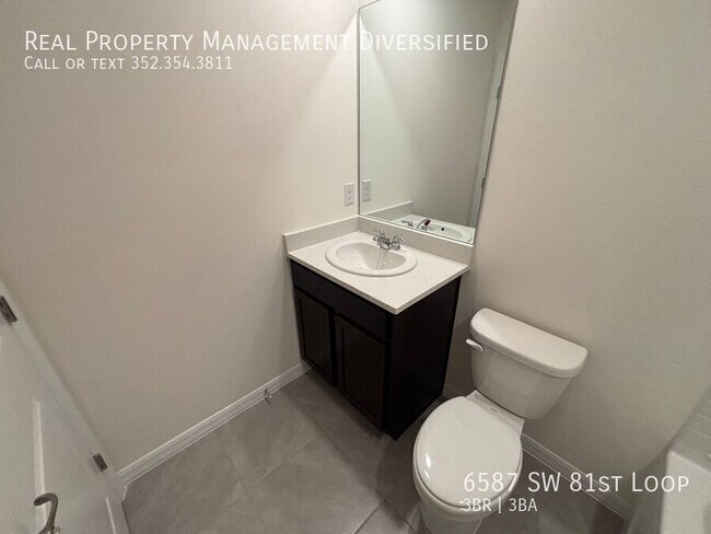 Building Photo - 6587 SW 81st Lp