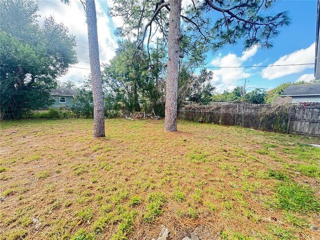 Building Photo - 5022 Keith Pl