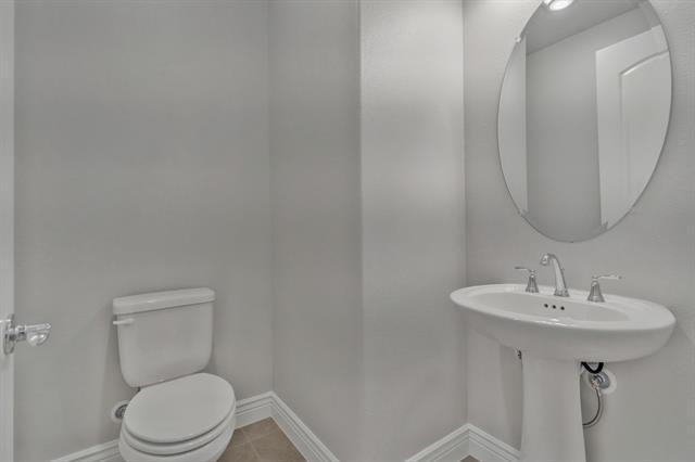Building Photo - 9529 Windwood Ln