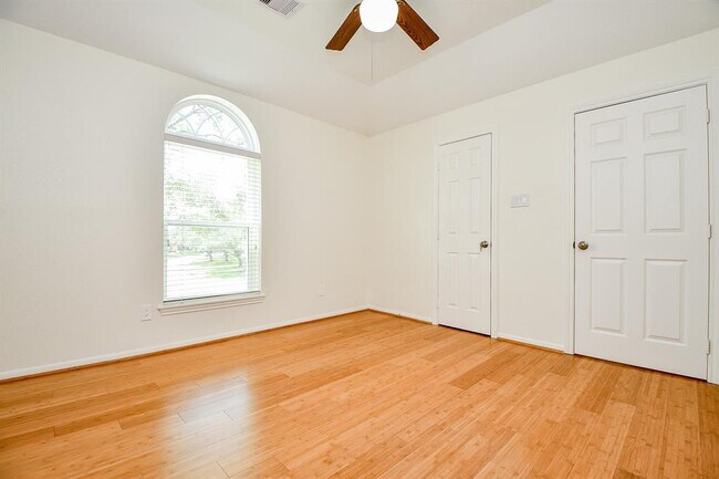 Building Photo - 1307 Remington Crest Dr
