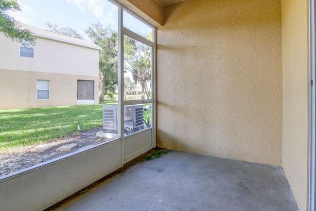 Building Photo - 403 Wilton Cir