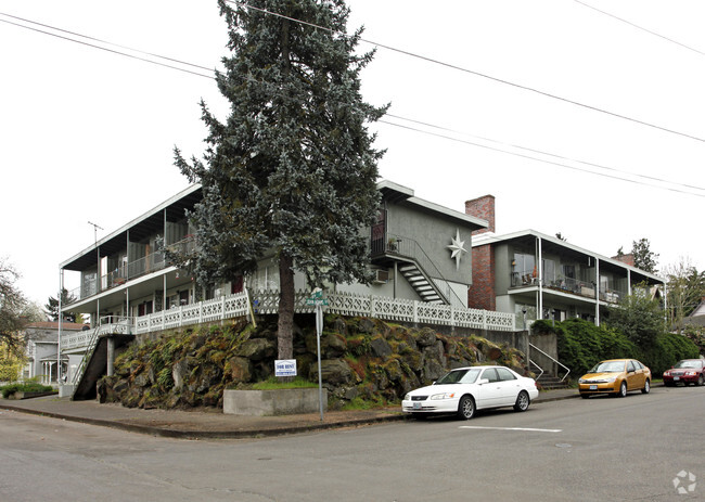 Primary Photo - Eden West Apartments