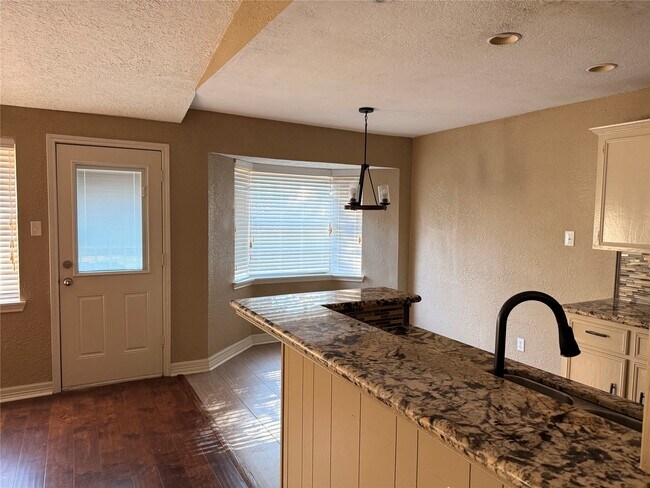 Building Photo - 13726 Rampchester Ln