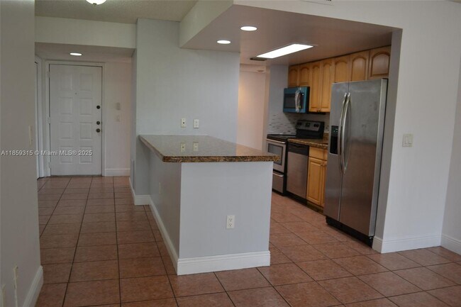Building Photo - 4541 W McNab Rd