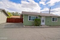 Building Photo - 1600 E Long St