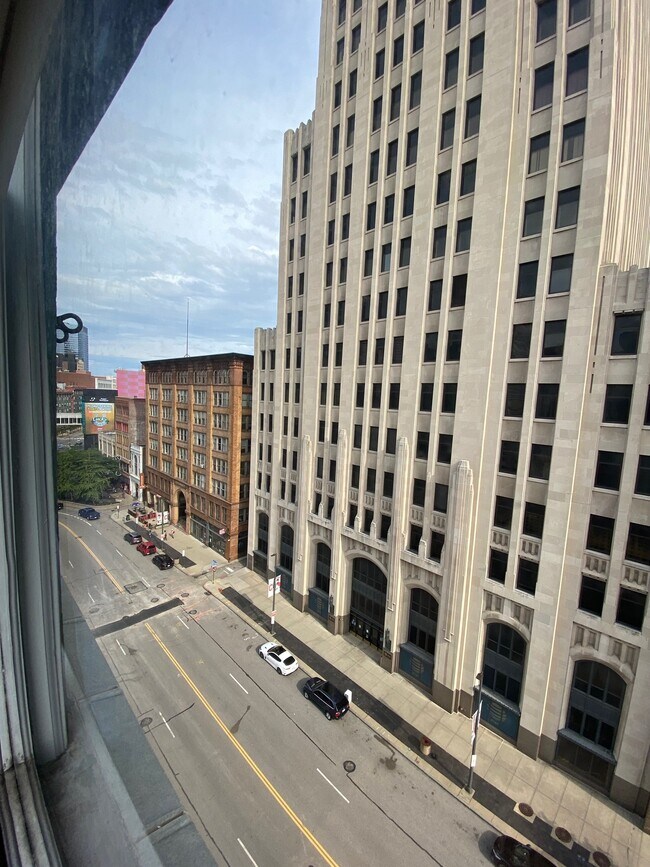 750 Prospect Ave E 750 Prospect Ave E Cleveland OH 44115 Apartment