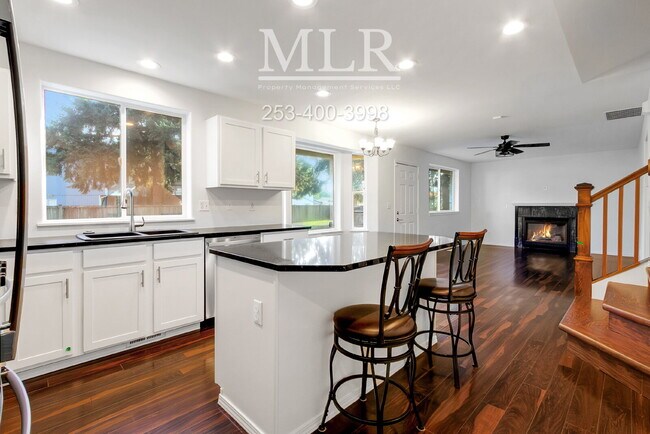 Building Photo - Half-Acre Corner Lot with Hot Tub, Deck, a...