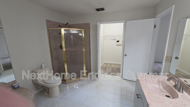 Building Photo - 1006 Marble Ridge Dr