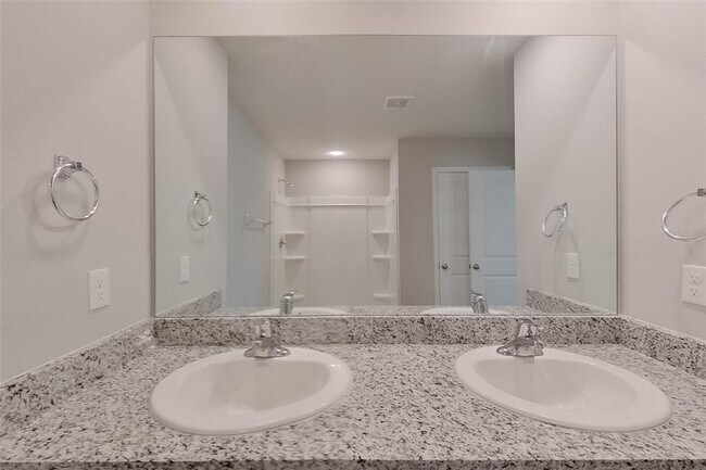 Building Photo - 8641 SW 43rd Ter