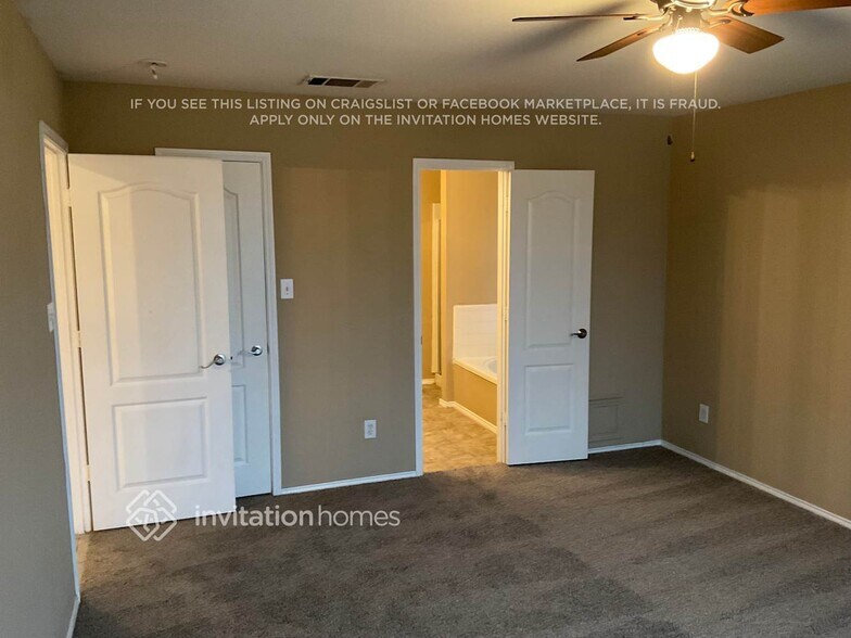 Building Photo - 1002 Chatham Ln
