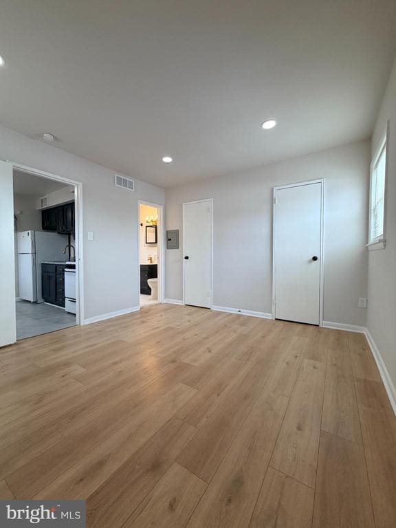 Building Photo - 718 Rhawn St