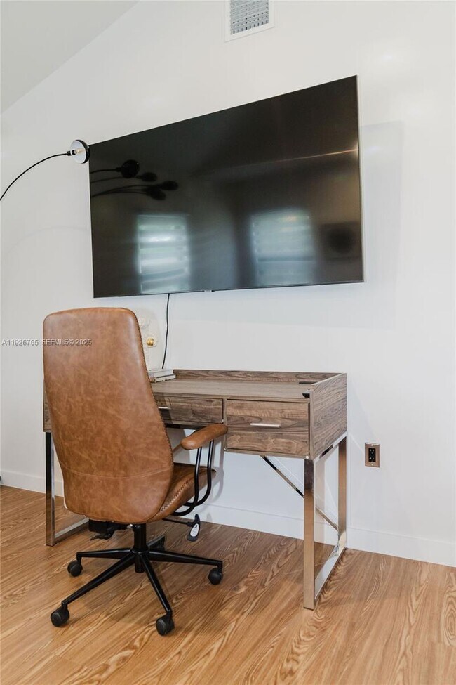 Building Photo - 1040 NW 120th St