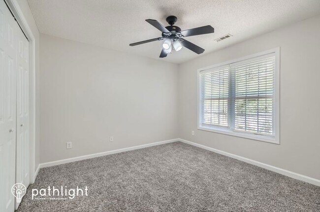 Building Photo - 59 Weatherstone Way