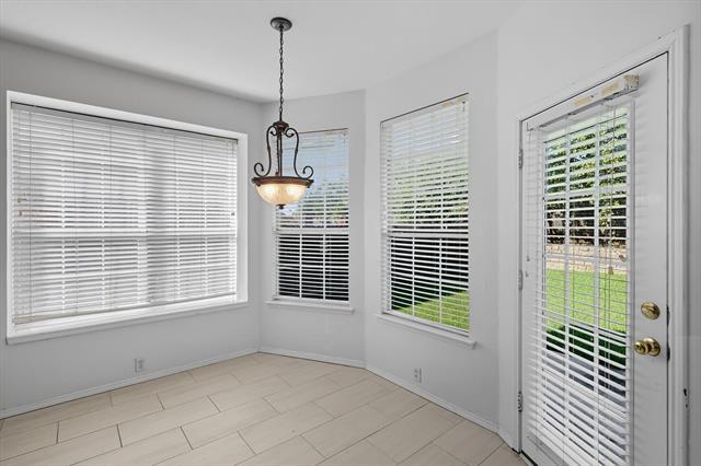 Building Photo - 7875 Parkmount Ct