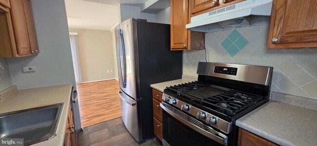 Building Photo - 6974 Knighthood Ln