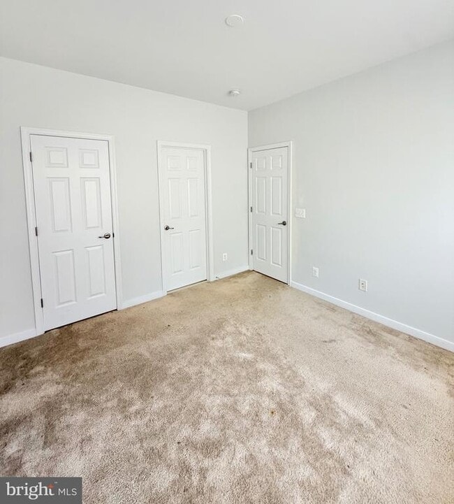 Building Photo - 2048 Blunt Lane