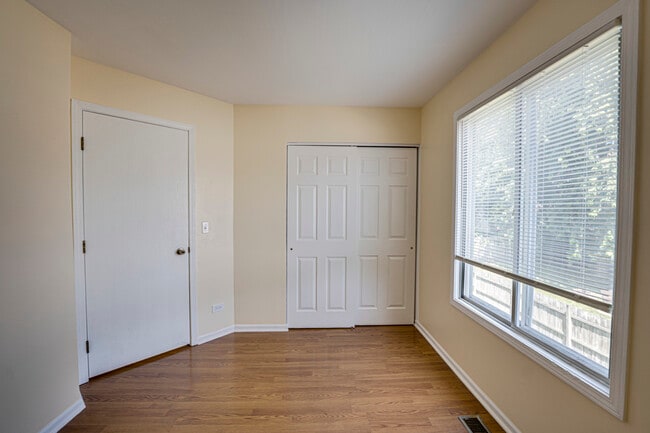 Building Photo - 1130 Brockton Ct
