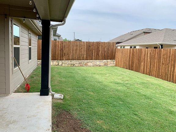 Building Photo - 5109 Woodglen Dr