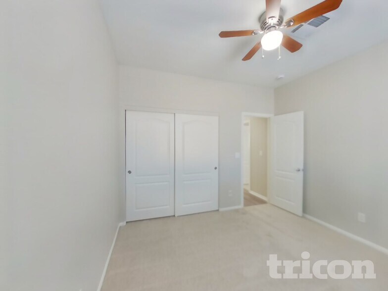 Building Photo - 705 Irish Mittens Ct