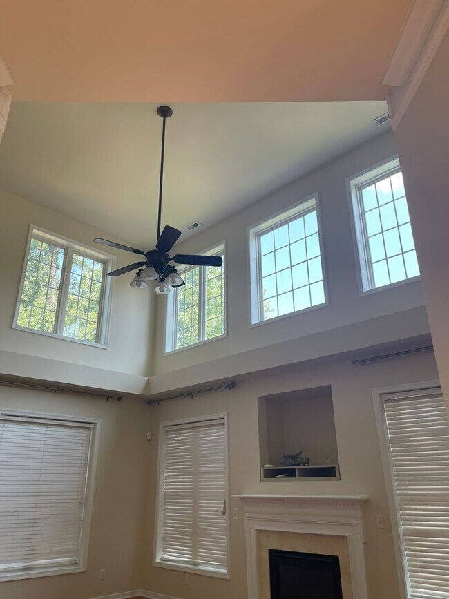 Building Photo - 13347 Chesapeake Pl