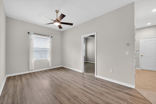 Building Photo - 17948 Passionflower Cir