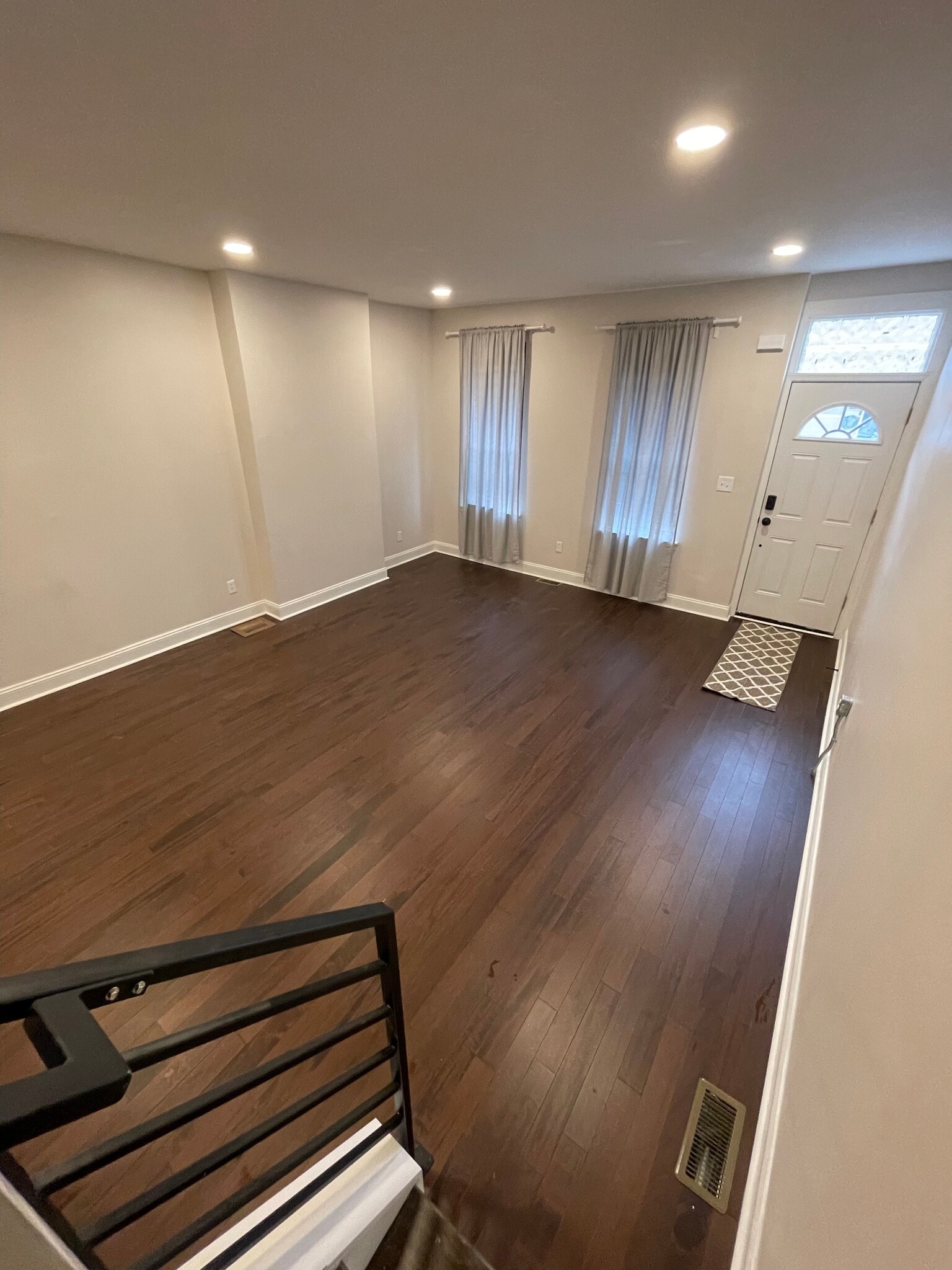 Building Photo - 1636 S 21st St