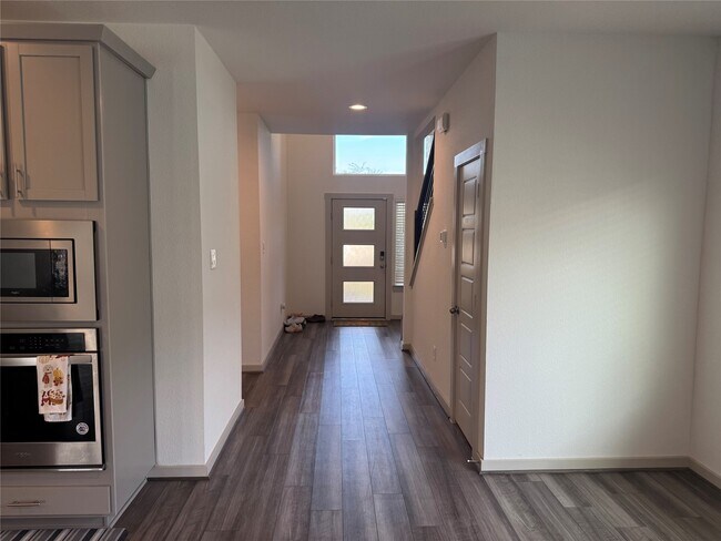 Building Photo - 12510 Abbey House Ct