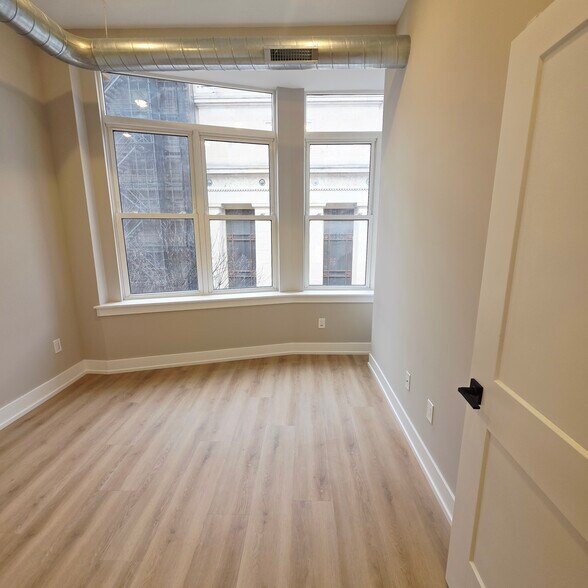 Building Photo - 714 Chestnut St