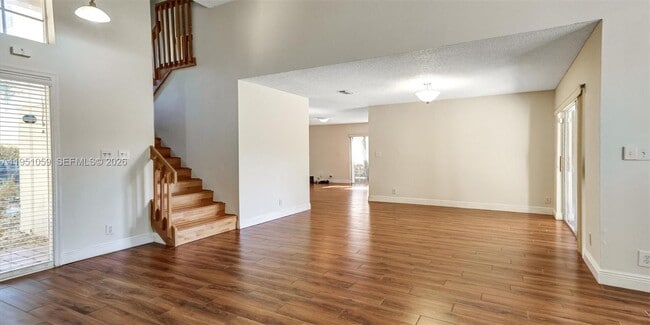 Building Photo - 1110 NW 108th Ave