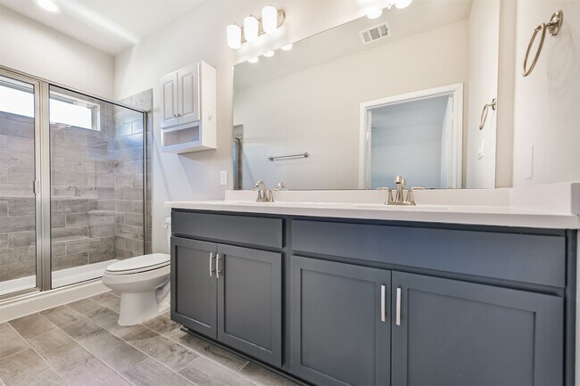 Building Photo - 13114 Dalvay Beach Dr