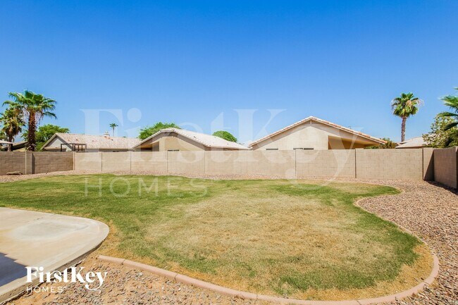 Building Photo - 16215 N 162nd Dr