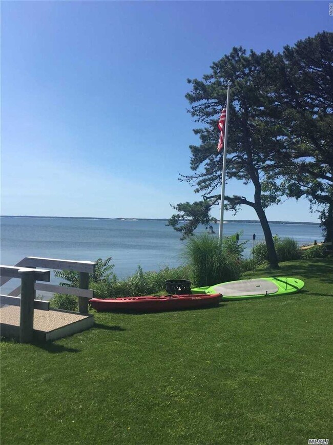 Building Photo - 4170 Peconic Bay Blvd