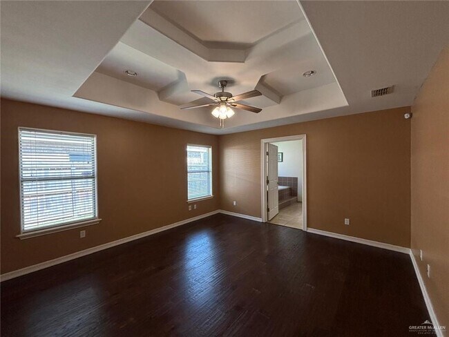 Building Photo - 2304 Brazos Ave