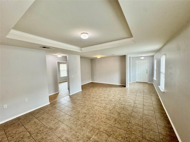 Building Photo - 5816 Knoll Pines Pass
