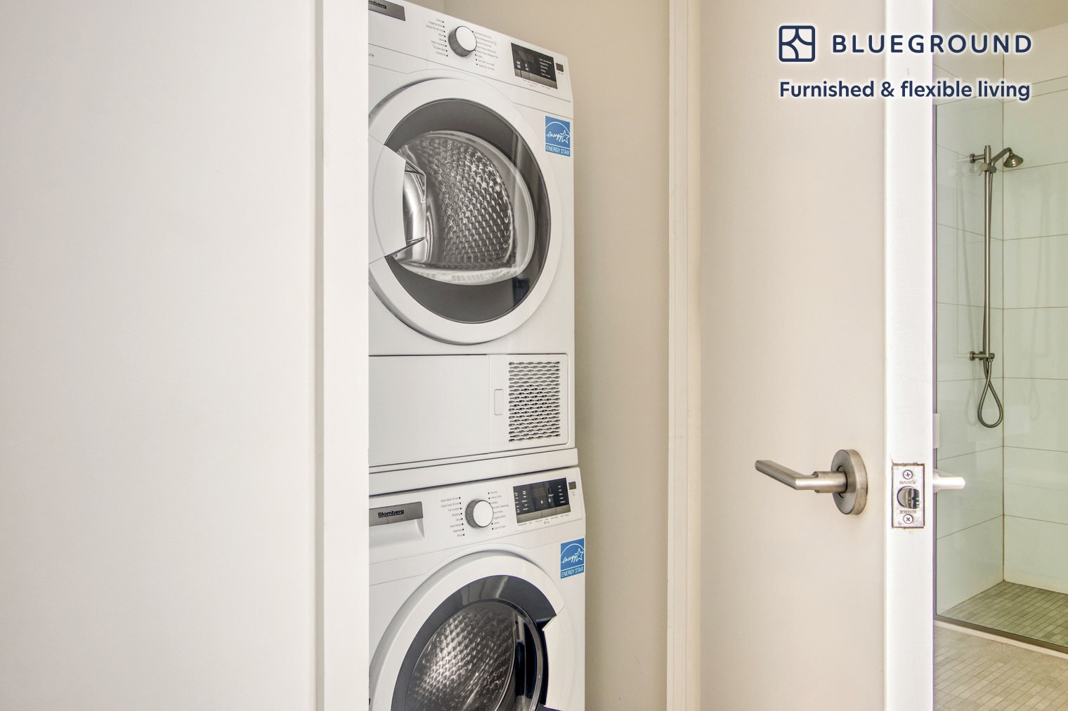 Building Photo - 545 Vanderbilt Ave