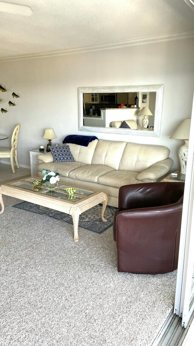 Building Photo - 100 Lehane Terrace