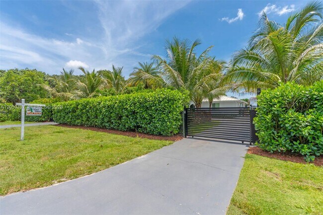 Building Photo - 13770 SW 192nd St