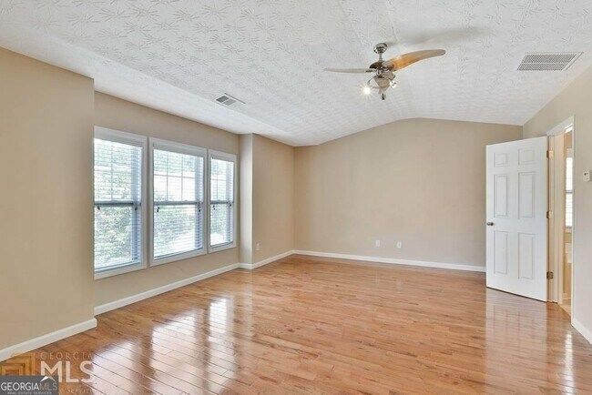 Building Photo - 6098 Allpoint Way
