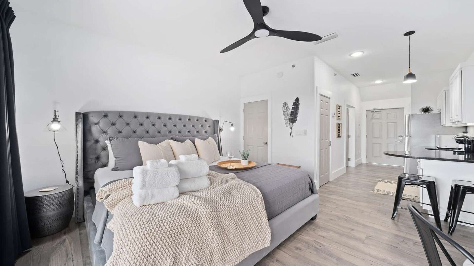 Building Photo - 9955 E County Hwy 30A