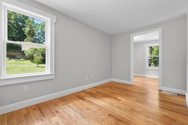 Building Photo - 48A E Pembroke Rd