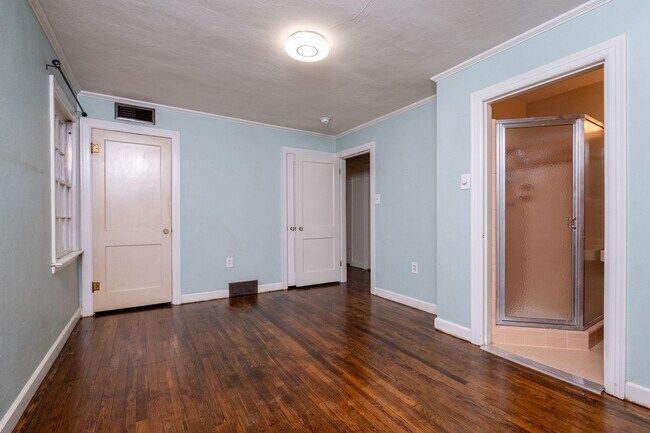 Building Photo - Park Hill Home with Original Details and Updated Kitchen